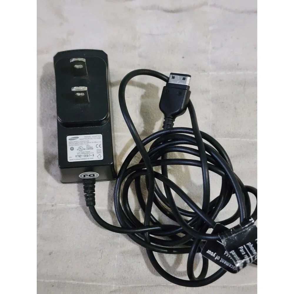 Samsung Travel Adapter Model ATADS10JBE Output 5V 0.7A